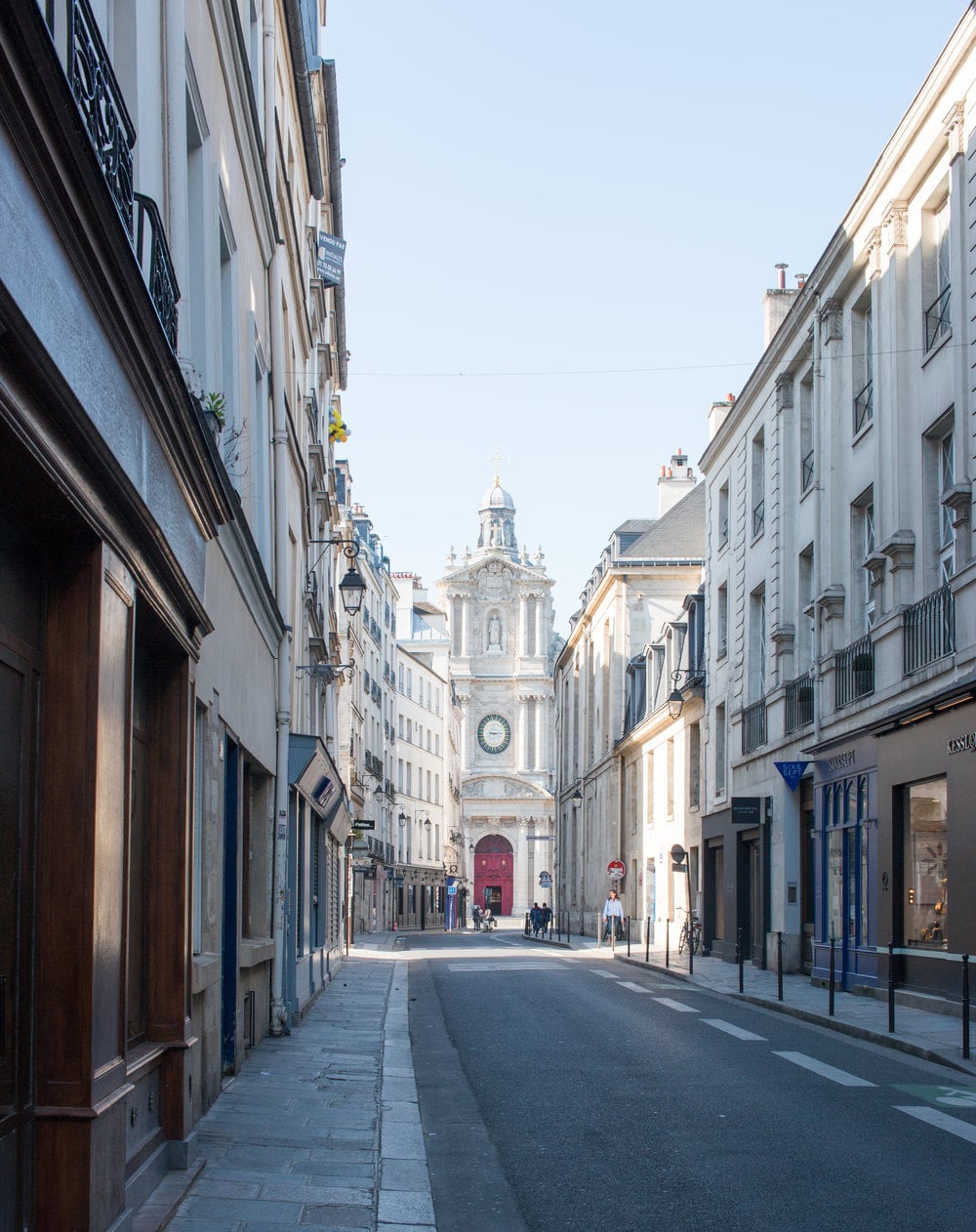 paris guide to the marais every day parisian
