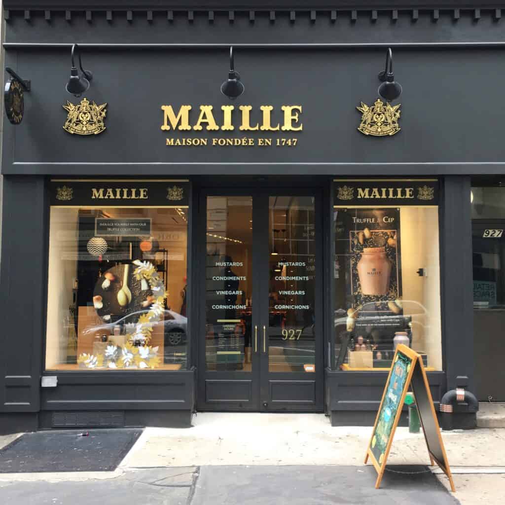 Maille mustard store Paris souvenirs