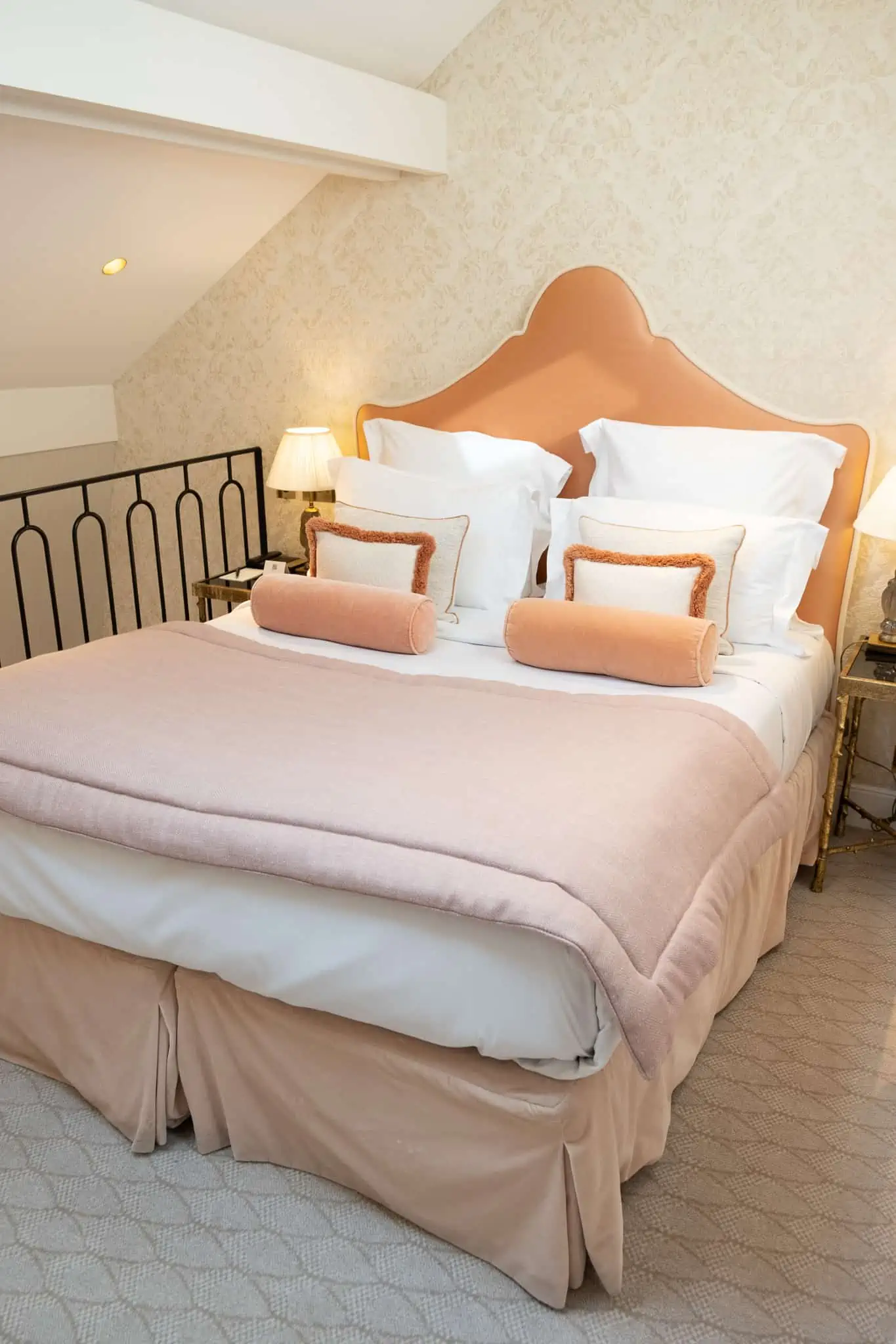 relais christine paris boutique hotel
