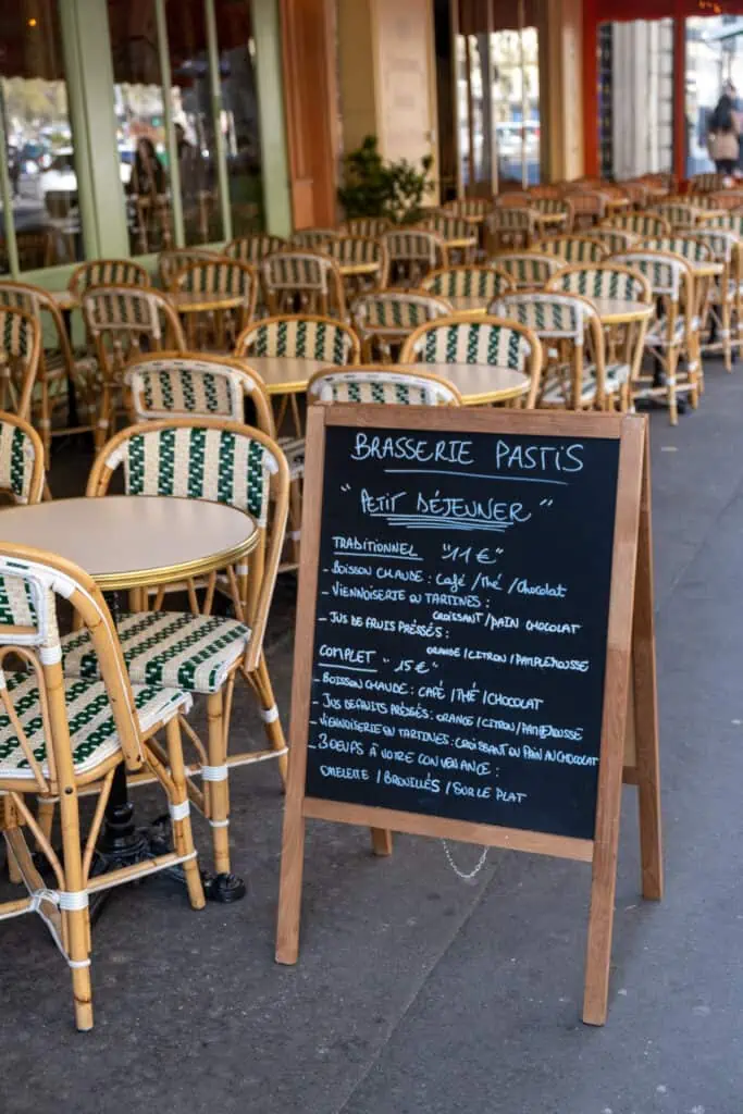 where to eat breakfast in Paris everyday parisian
