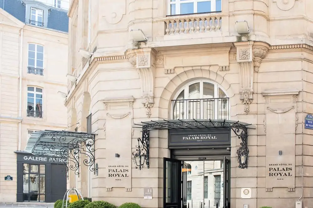 the best honeymoon hotels in paris everyday parisian