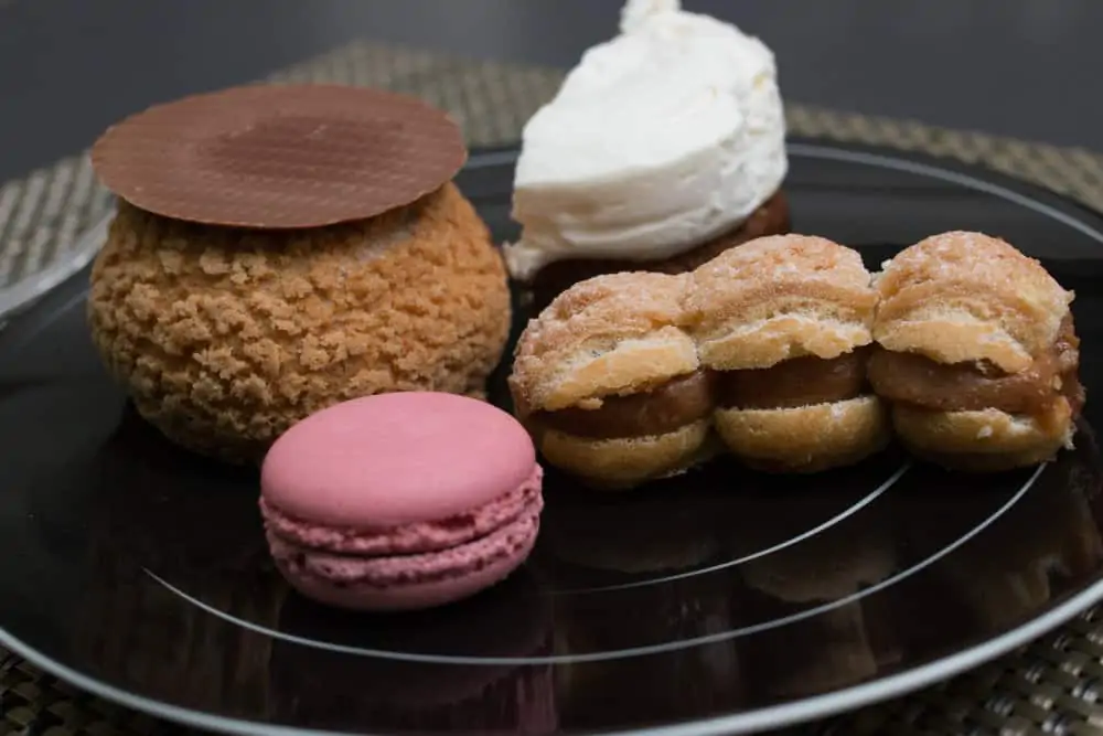 le cinq codet paris france brunch