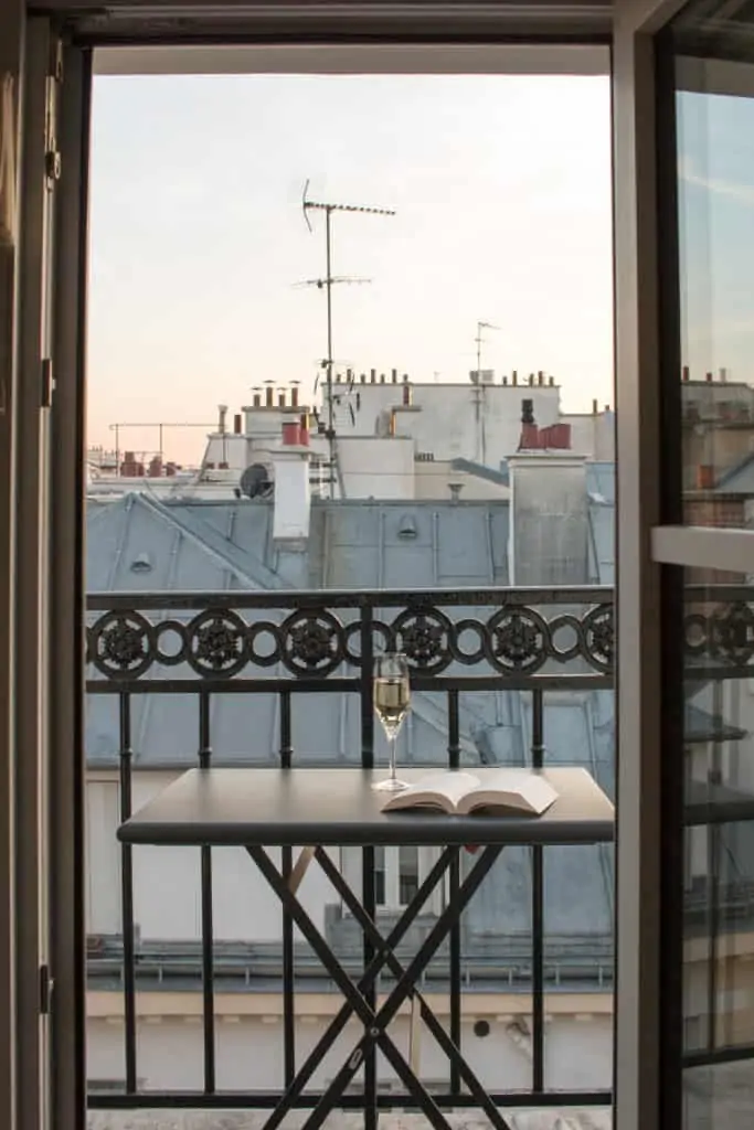 Pavillon des Lettres boutique hotel with an Eiffel Tower view