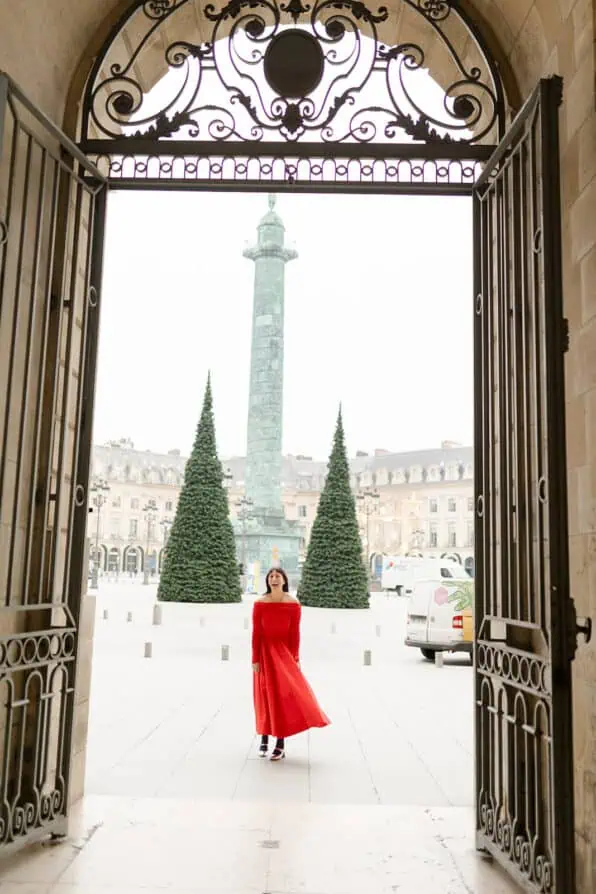 what to pack for Paris in December